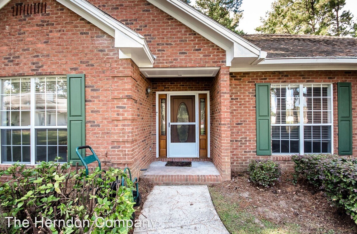 Primary Photo - 4 br, 2 bath House - 2 Lauries Pointe