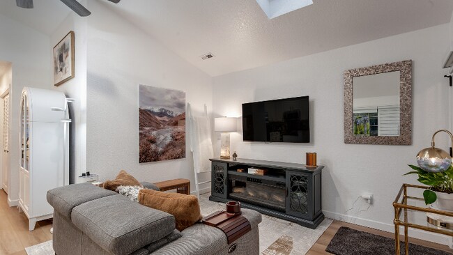 Foto del edificio - 15270 SW Springdale Ct