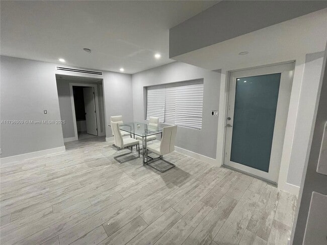 Foto del edificio - 10945 SW 172nd Terrace