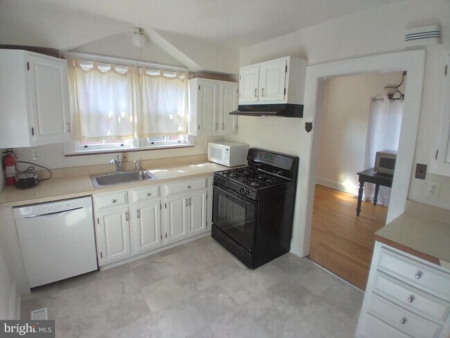 Foto del edificio - 1407 N Vernon St