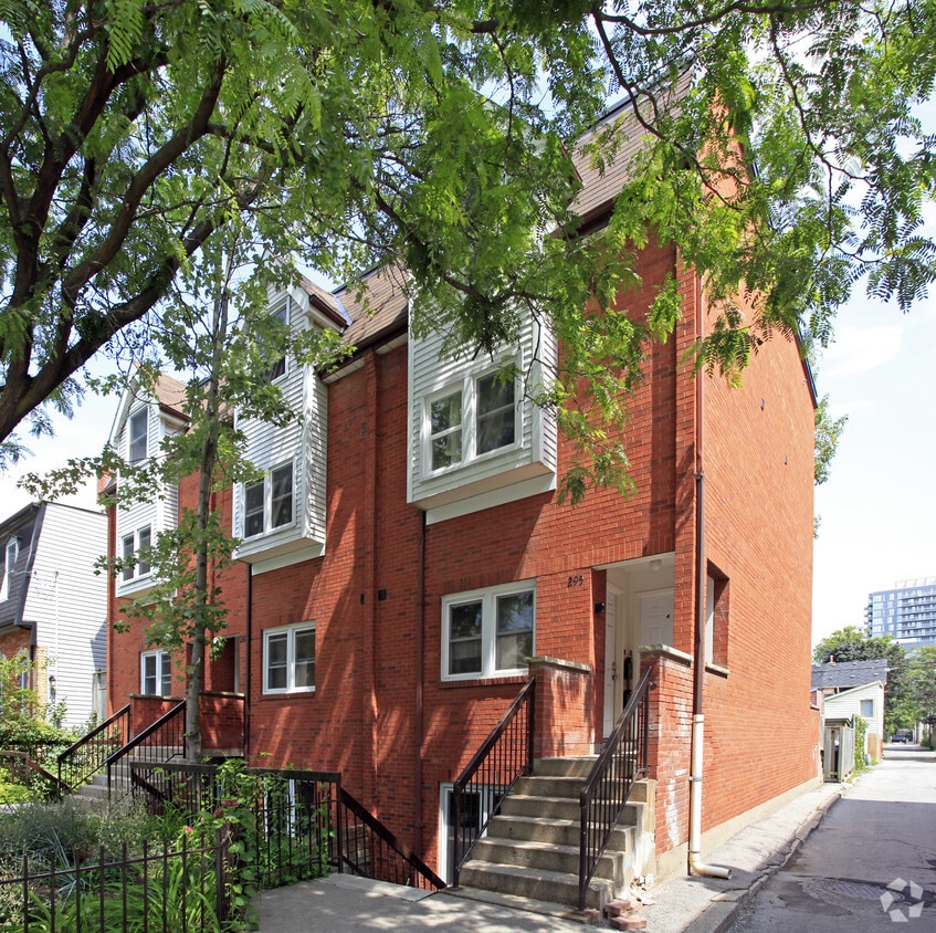 Photo principale - 295-299 Ontario St