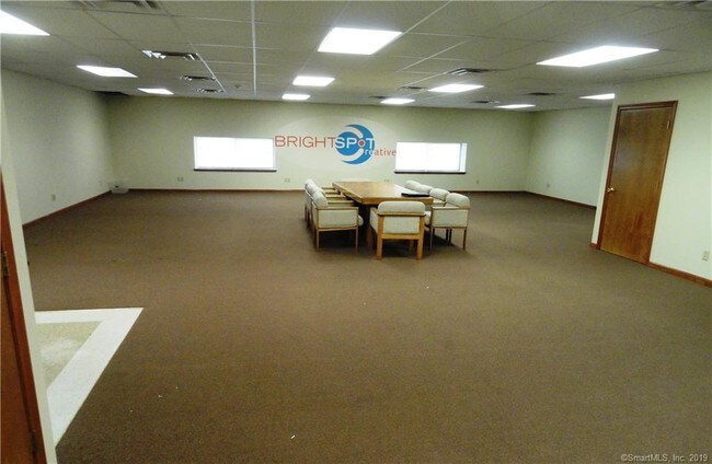 Foto del edificio - 265 S Broad St