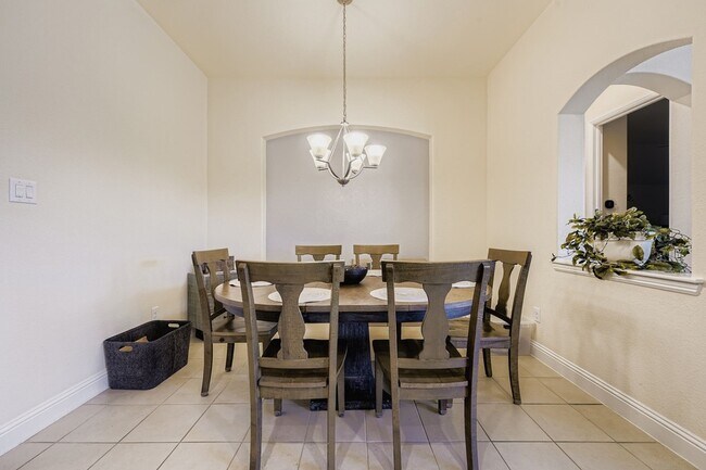 Foto del edificio - 5709 Broad Bay Ln