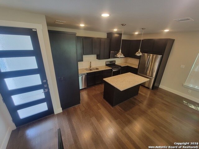 Foto del edificio - 211 Claremont Ave
