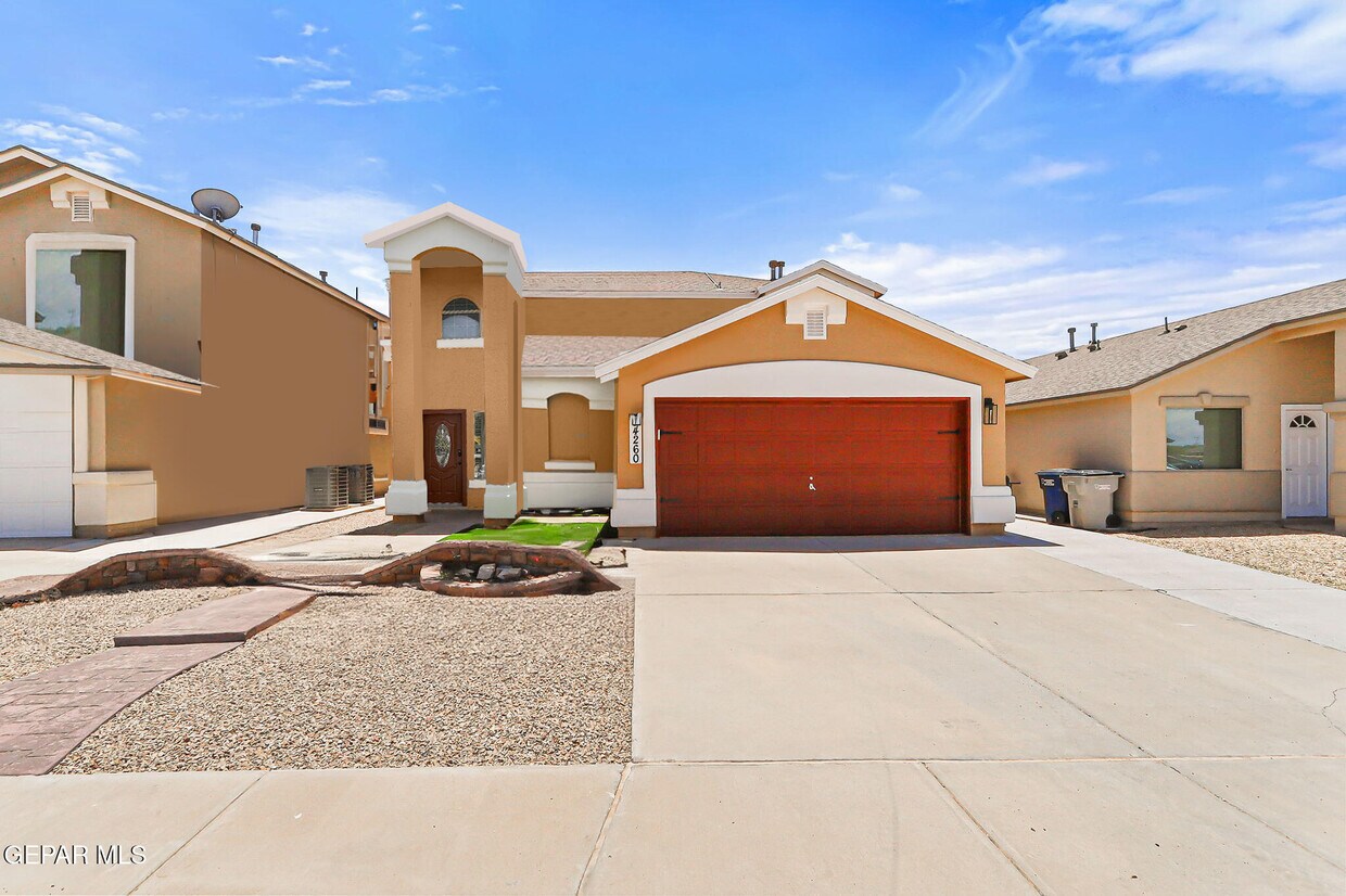 Foto principal - 14260 Bluesky Point Ct