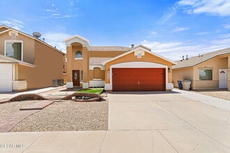 Building Photo - 14260 Bluesky Point Ct