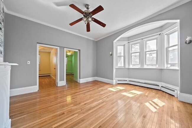 Foto del edificio - 395 Lexington St