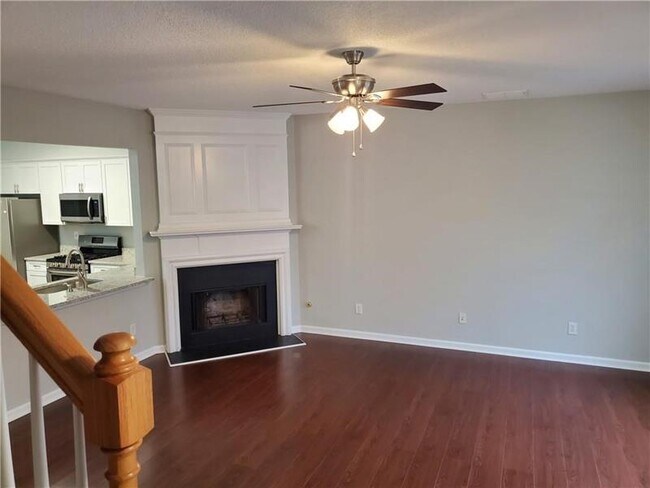 Foto del edificio - 4133 Howell Park Rd