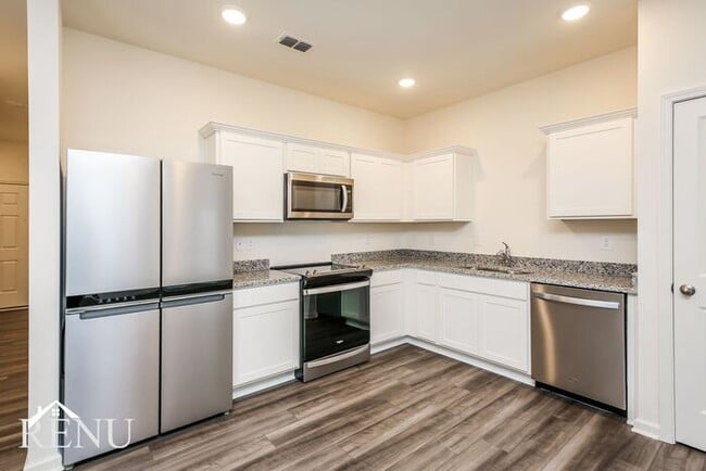 Foto del edificio - 3094 Calcutta St