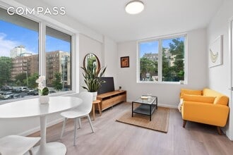 1 Lenox Rd, 3A