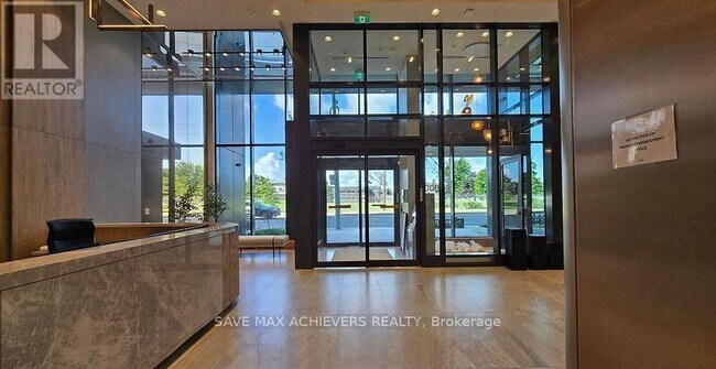 Building Photo - 1100 Sheppard Ave W