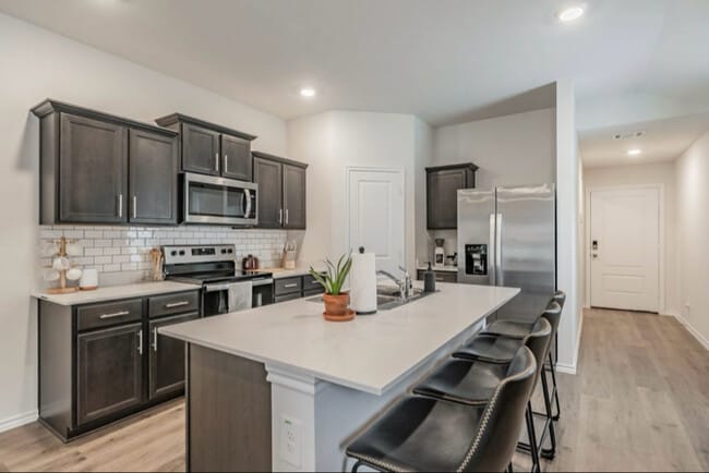 Building Photo - 363 Vitex Dr