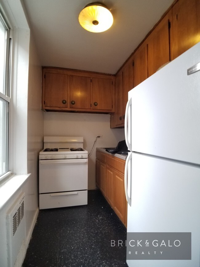Foto del edificio - 720 E 32nd St