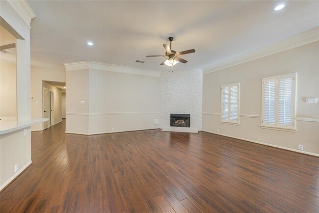 Foto del edificio - 1222 Charlton Park Dr