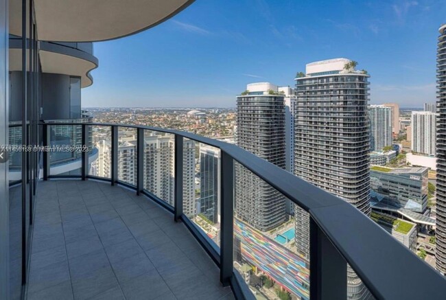 Foto del edificio - 1000 Brickell Plaza