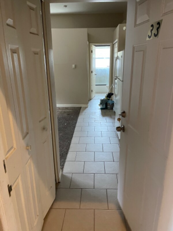 10 Gibbs St Unit 12, Mount Clemens, MI 48043 Room for Rent in Mount