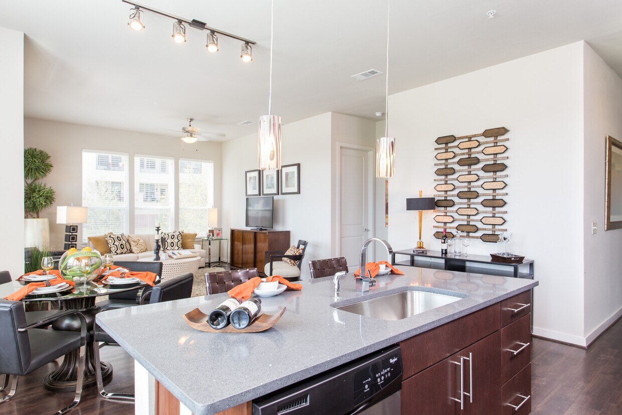 South Shore District 1333 Shore District Dr Austin, TX Apartments