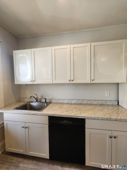 Foto del edificio - 458 Hillside Ave