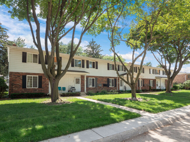 Foto del edificio - Southgate Townhomes