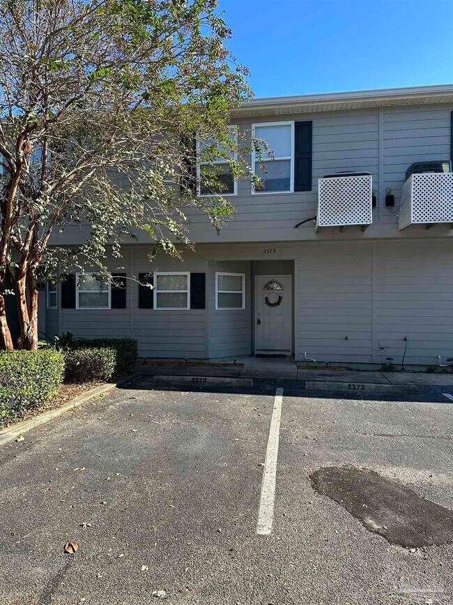 Building Photo - 2573 Baytown Cir