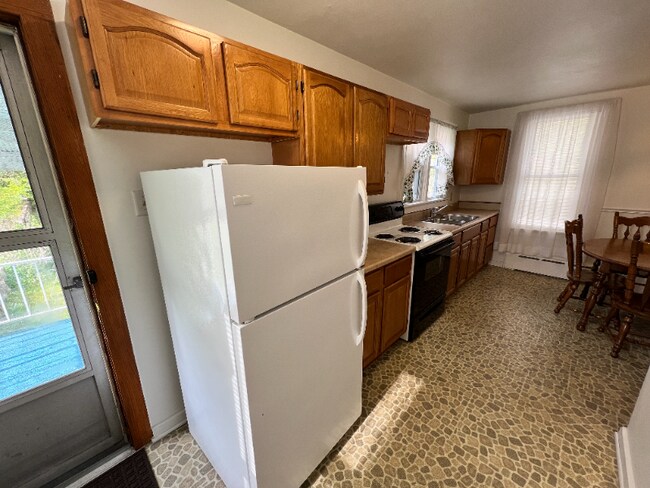 Foto del edificio - 448 Biddle St
