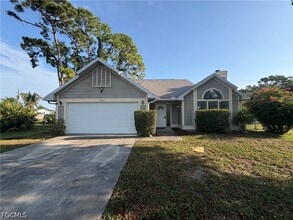 Building Photo - 9225 Pineapple Rd