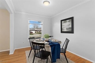 Building Photo - 9993 Hawley Dr Building Photo - 9993 Hawley Dr