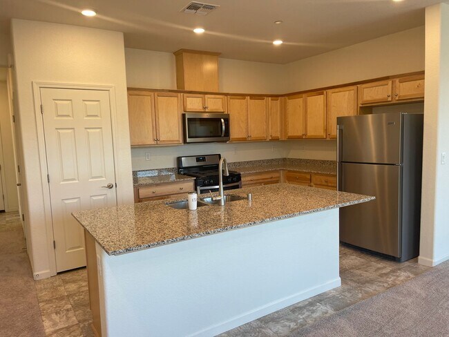 Foto del edificio - Wonderful Brand New 3 bedroom Home