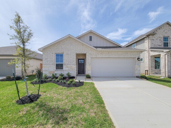 Foto del edificio - 17415 Butterfly Orchid