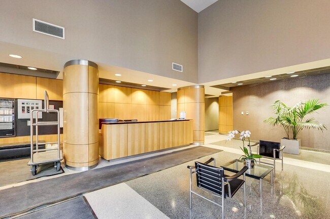 Foto del edificio - 720 N Larrabee St