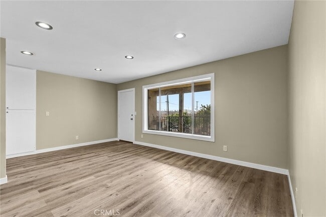 Foto del edificio - 20526 S Western Ave
