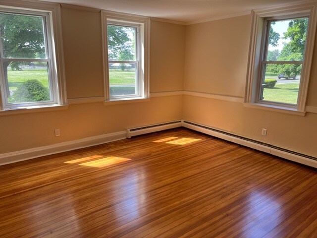 Living Room - 69 Maple St