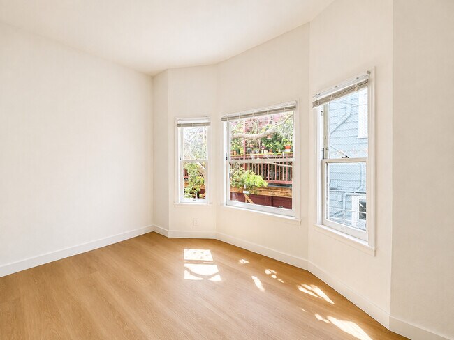 Foto del edificio - 1715 Webster St