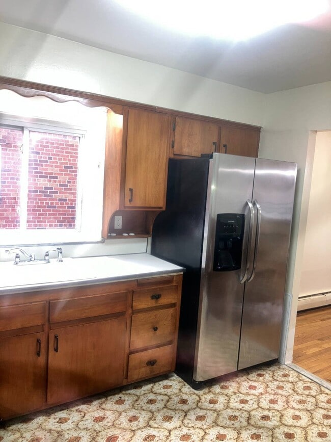 Foto del edificio - 973 E 85th St