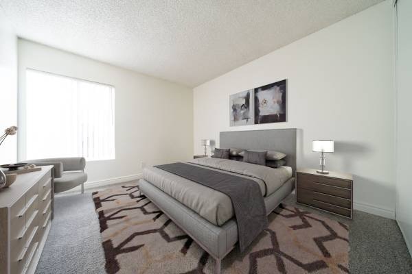 Foto del edificio - 1440 Oak Dr