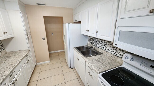 Foto del edificio - 38 Tangerine Ct