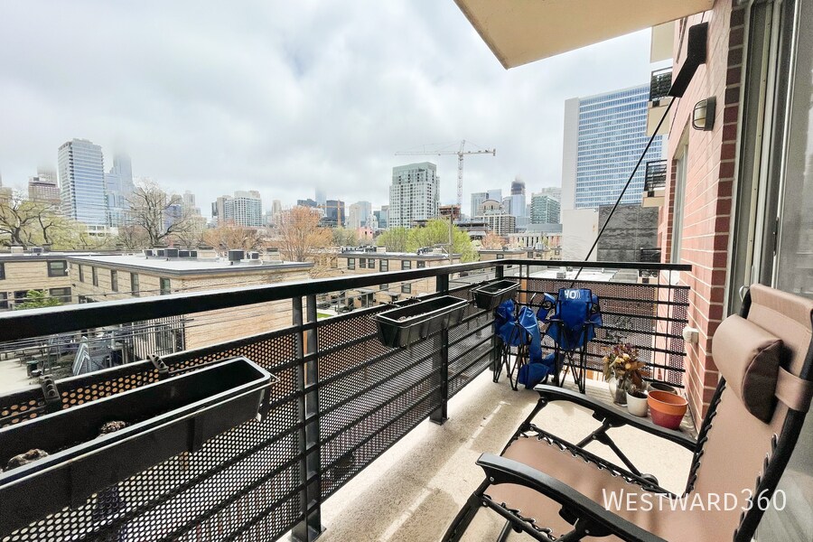 Foto principal - 873 N Larrabee St