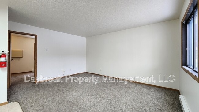 Foto del edificio - 1315 34th St Cir S