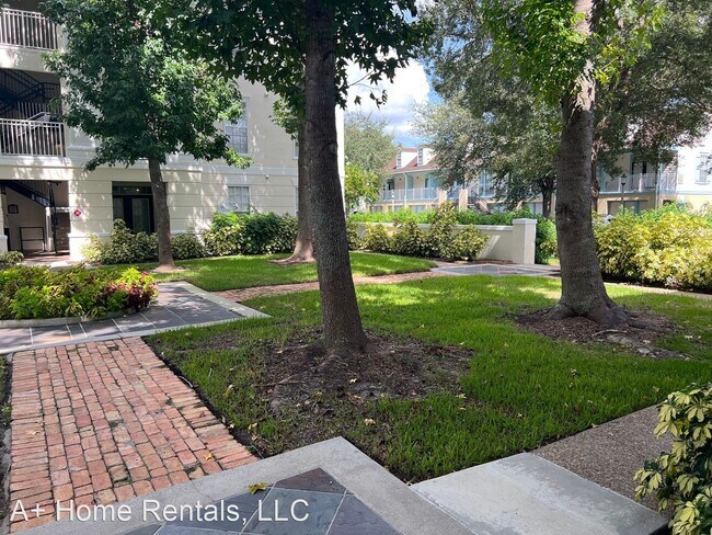Building Photo - 3 br, 3 bath House - 235 Goldenrain Dr. Bu...