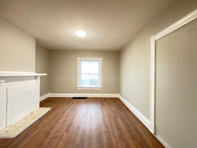 Foto del edificio - Alaska Home: New Year, New Home: 50% Off F...