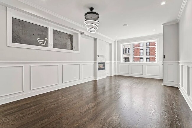 Photo - 4827 S St Lawrence Ave Apartment