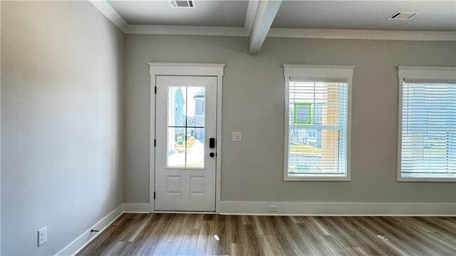 Foto del edificio - 5343 Milford Dr