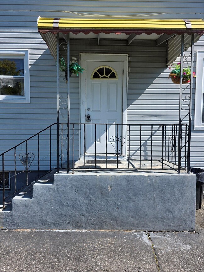 Foto del edificio - 523 Hawthorne Ave