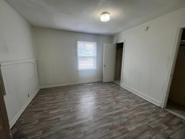 Foto del edificio - 4 Bedroom Home!