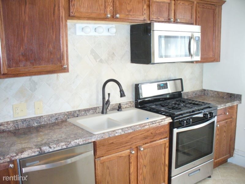 Primary Photo - 2 br, 1 bath Apartment - 113 Vine St Unit A