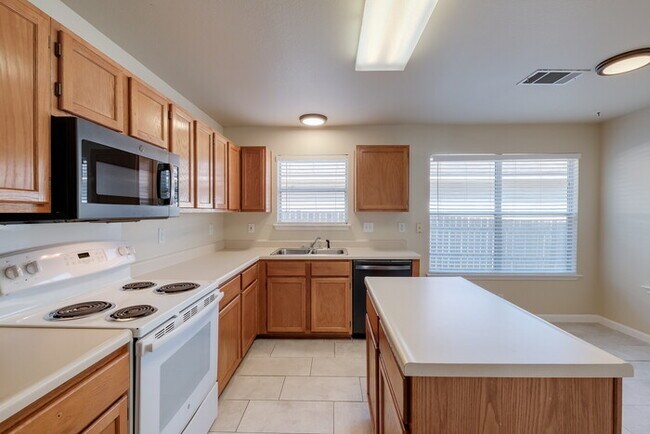 Foto del edificio - Stormy Breeze