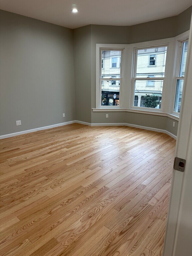 Foto principal - 3188 16th St