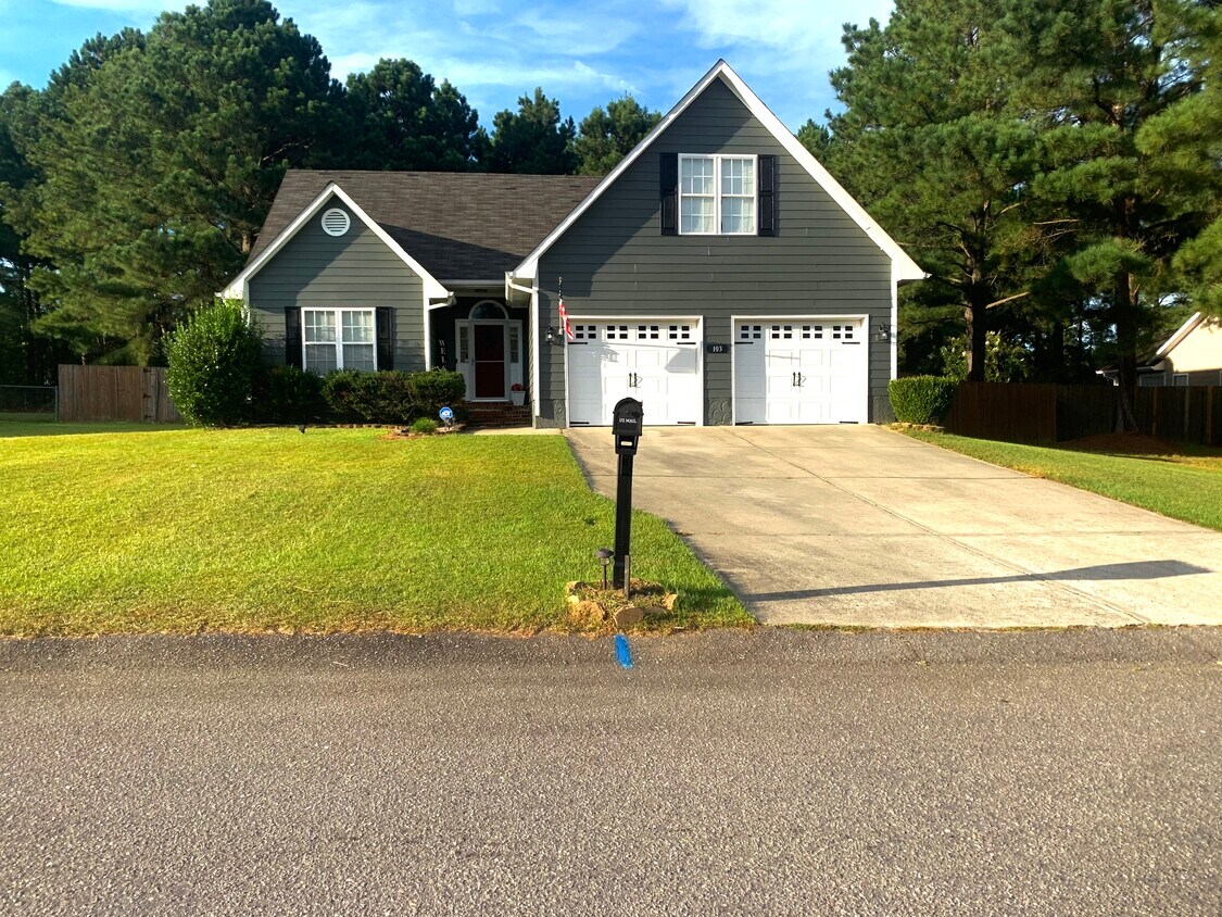 103 Winterfield Dr, Raeford, NC 28376 House for Rent in Raeford, NC