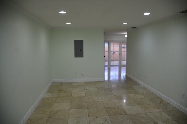 Foto del edificio - 9466 SW 5th Ln