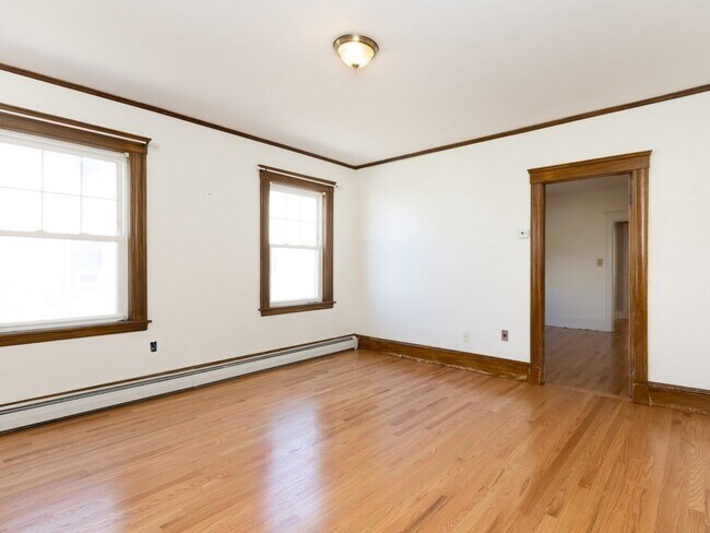 Foto del edificio - 34 Freeman Ave